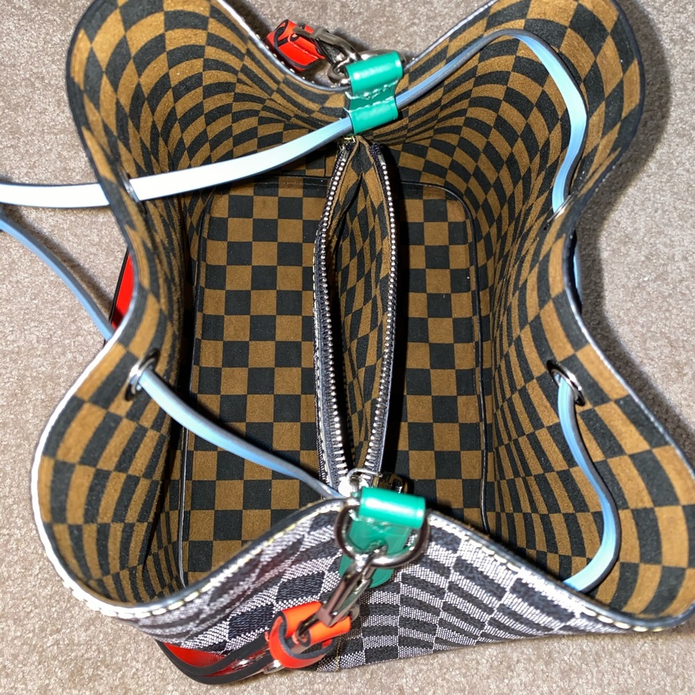 Louis Vuitton limited edition damier neonoe - Picture 4 of 10